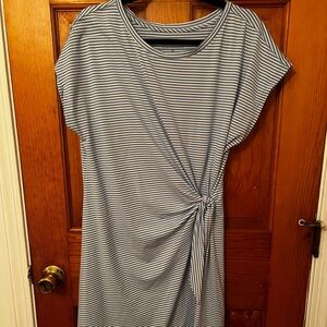 Vineyard vines blue and white tie waist mini dress XL
